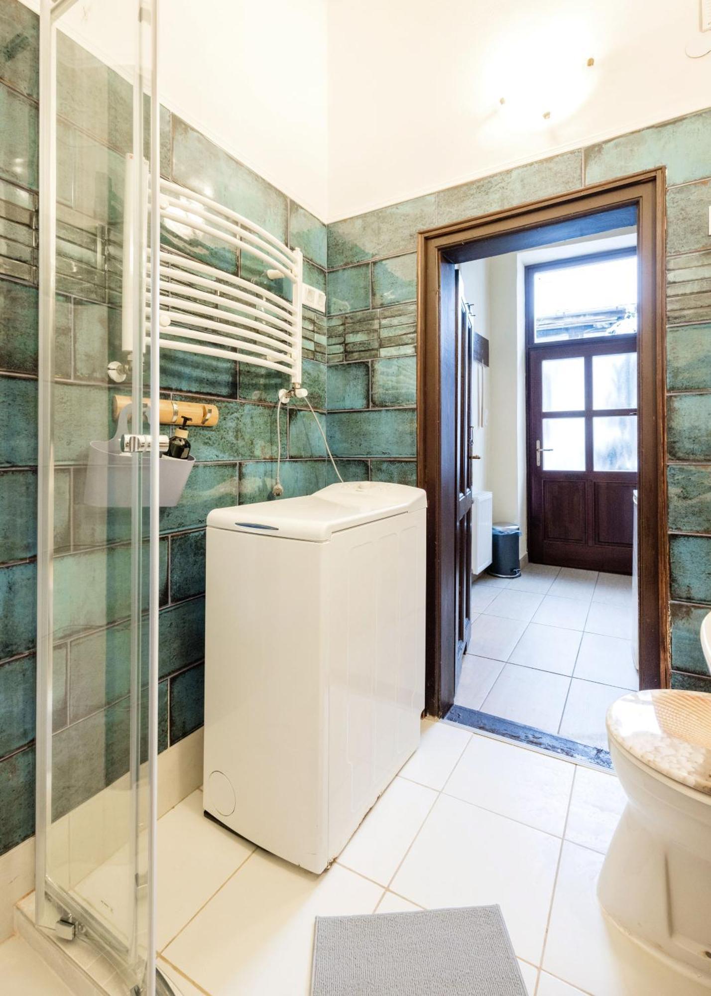 Gul Baba Saray Apartments Budapeszt Zewnętrze zdjęcie